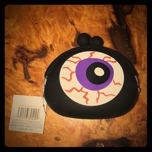 🎁FREE WITH $40 PURCHASE! 🎁